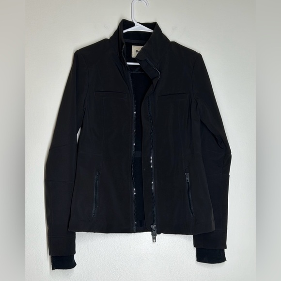 Roots outdoors softshell jacket women’s size S black full zip long sleeve‎ - Picture 5 of 15